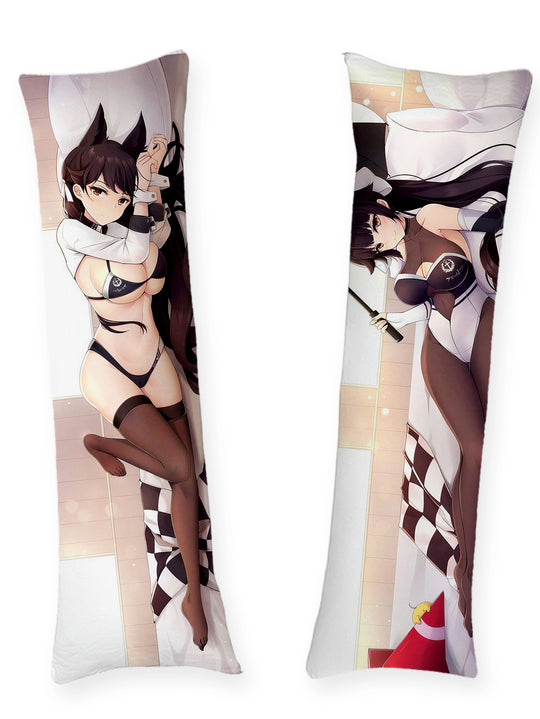 Dakimakura Atago w Łóżku