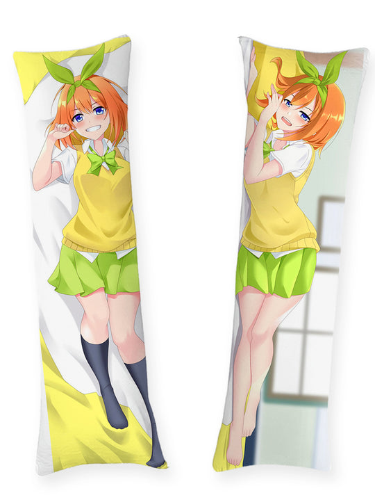 Dakimakura Yotsuba Nakano Żółta Kamizelka Swetrowa