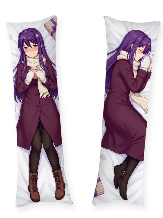 Dakimakura Yuri DDLC Zimowy Płaszcz i Szalik
