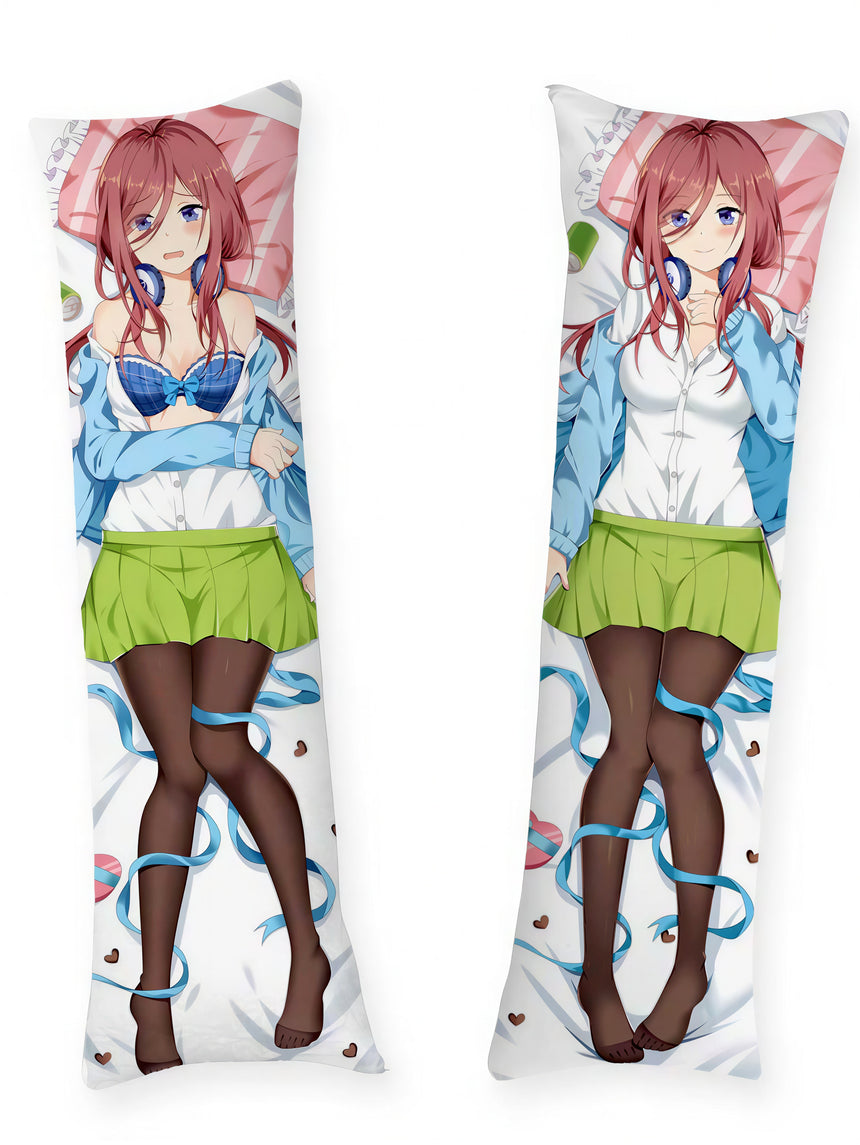 Dakimakura Miku Nakano Nieśmiała